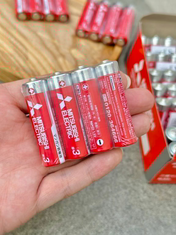 SET 4 VIÊN PIN AAA/AA FUJITSU,MUSUBISHI