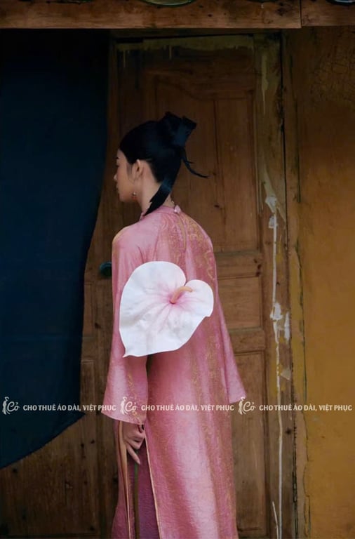 AD 4 tà tằm hồng 3 cúc dây thả (có bigsize)