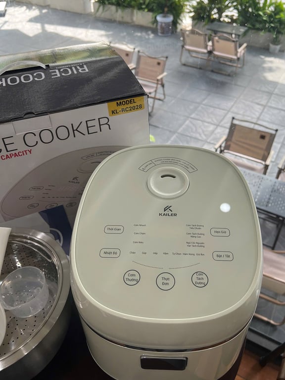 Nồi Cơm Điện Tử Lòng Nồi Vân Lục Giác 1.8L Kailer KL-RC2028