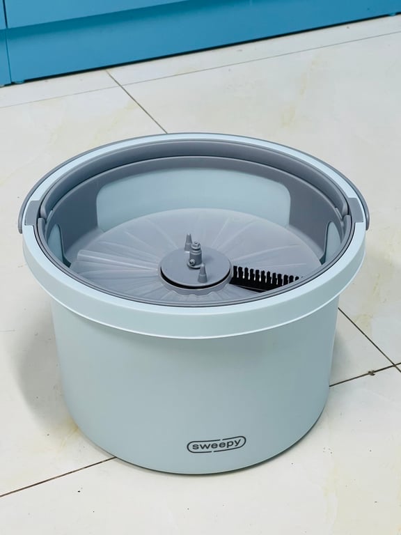 Cây lau nhà tách nước bẩn thông minh Lock ETM972