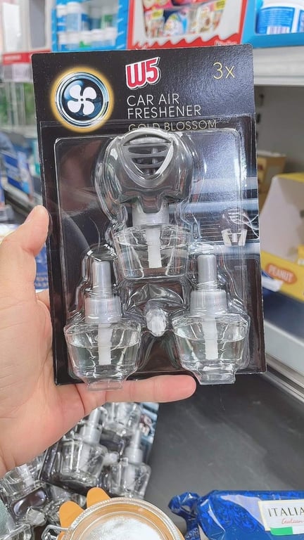 SET 03 NƯỚC HOA Ô TÔ HƯƠNG THƠM NƯỚC PHÁP