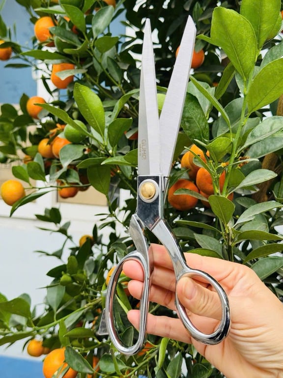 KÉO CẮT ĐA NĂNG GUME GMK26