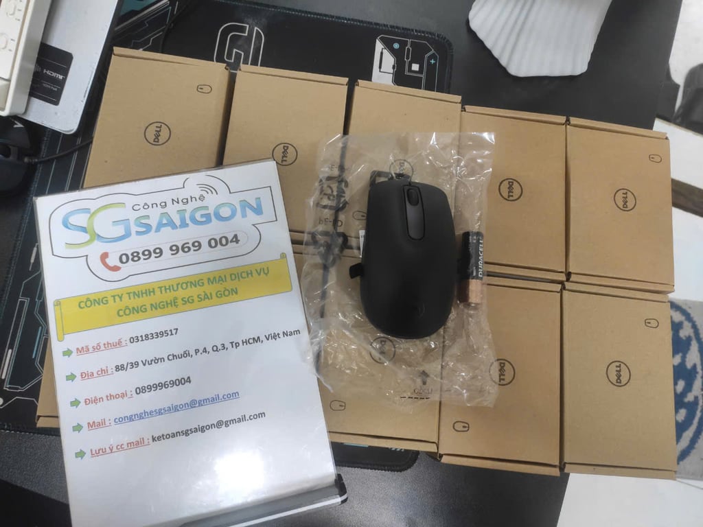 Chuột Máy Tính Không Dây Dell WM118 (Đen)