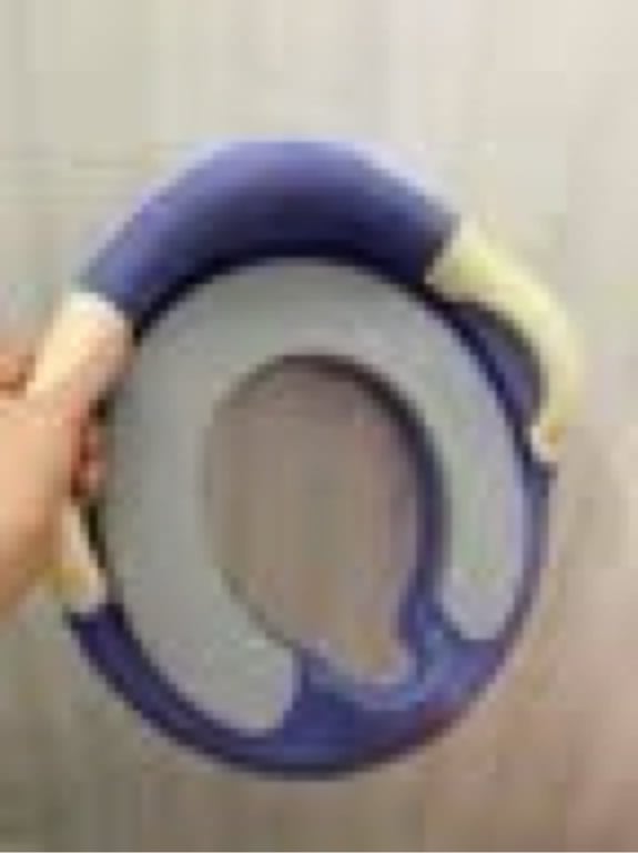 ĐỆM NGỒI TOTLET CHO BÉ