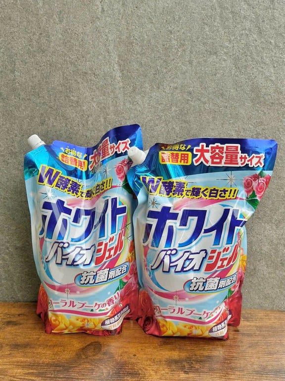 NƯỚC GIẶT DIỆT KHUẨN HƯƠNG HOA THƠM MÁT NIHON 1.8kg