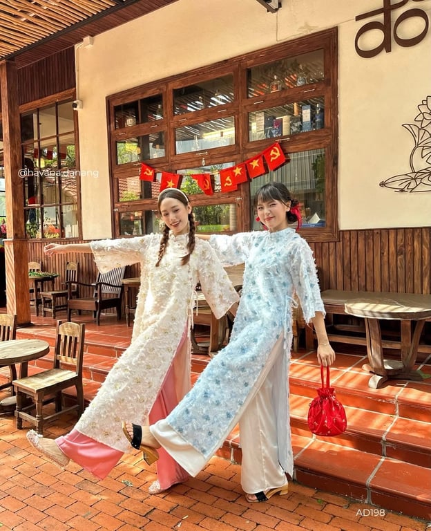 AD HVN Thanh Yến - xanh biển