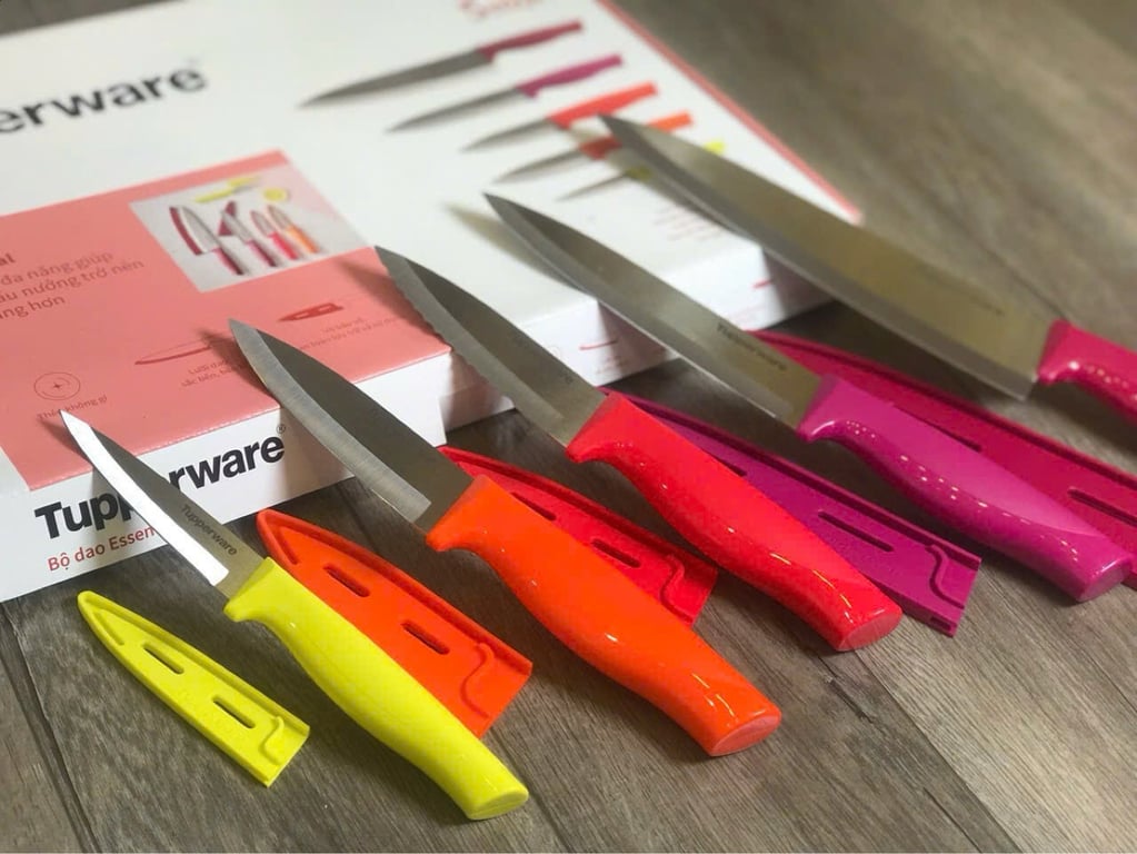 Set 5 dao Tupperware