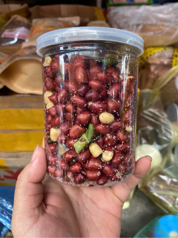 Lạc rang muối hồng, lá chanh 500gr
