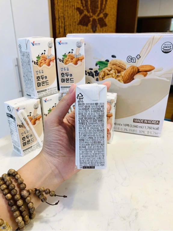 SET 16 HỘP SỮA HẠT ÓC CHÓ HẠNH NHÂN CANXI KC HEALTH HÀN QUỐC 190ML - 119kcal