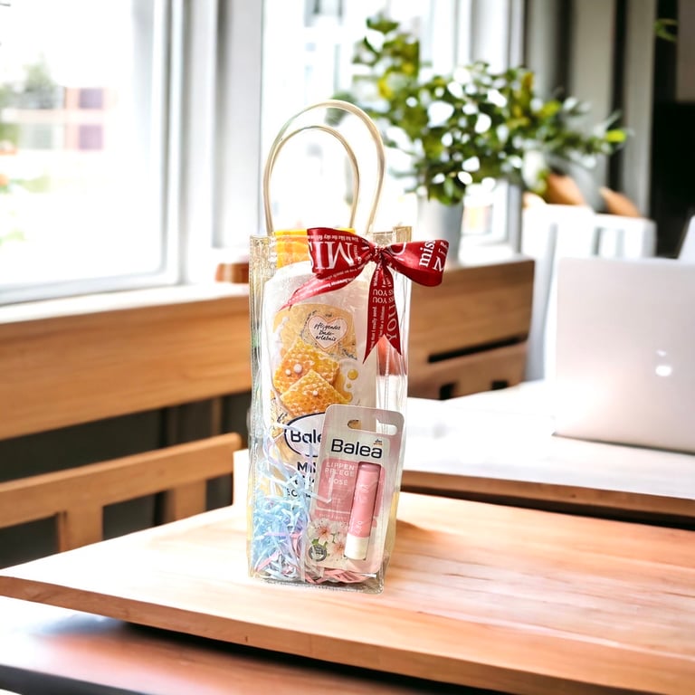 𝐒𝐞𝐭 𝐪𝐮𝐚̀ 𝐭𝐚̣̆𝐧𝐠 20/10 Balea Đức - THƠM NỨC LÒNG