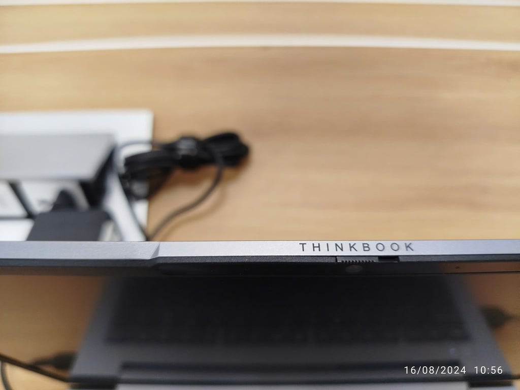 Laptop Lenovo ThinkBook 14 G4+ IAP 21CX001RVN (Core i7-1260P 2.1G | 16GB | 512GB | Intel Iris Xe | 14 inch 2.8K IPS | Win 11 | Xám)