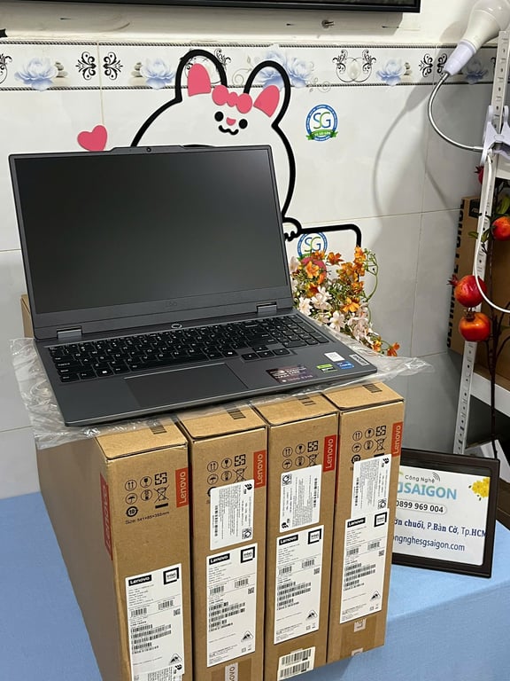 Laptop Lenovo LOQ - 15IRX9 83DV01ALVN