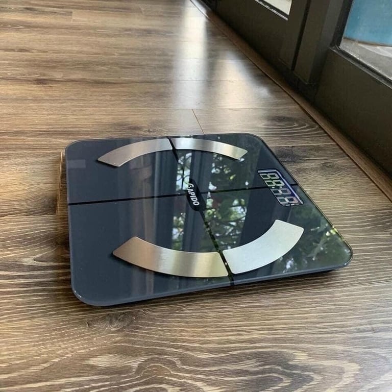 Cân sức khoẻ RAPIDO  Model RSB02-S.