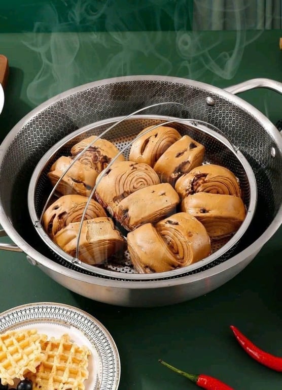 Giỏ hấp có kèm chân đế bằng inox