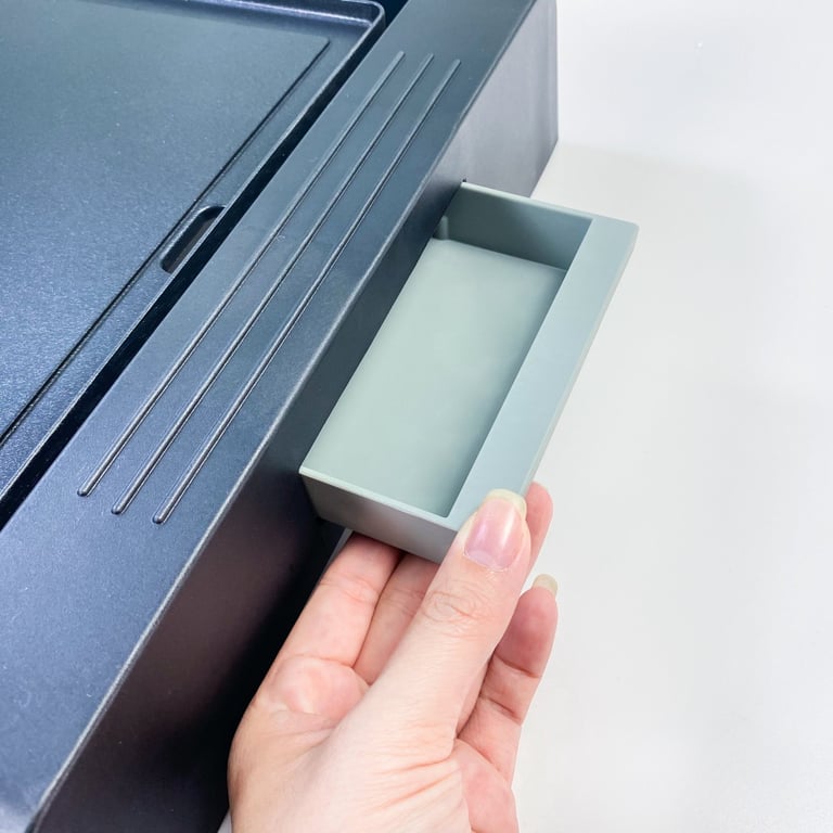 Vỉ nướng điện LocknLock EJG236BLK