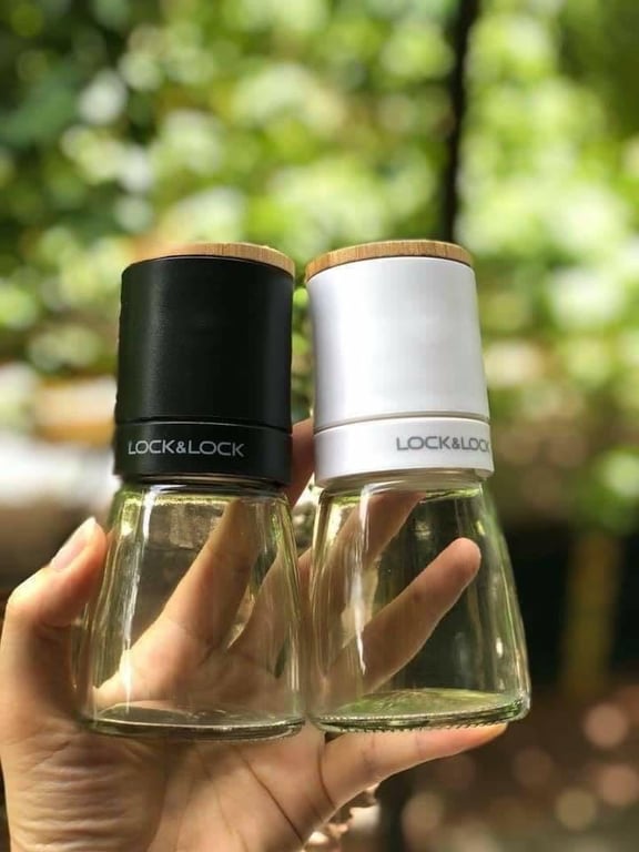 DỤNG CỤ XAY TIÊU LOCK&LOCK CKO115