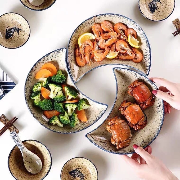 Bộ đĩa bán nguyệt xếp hình hoa - Bộ đĩa gốm sứ Nhật Bản cao cấp