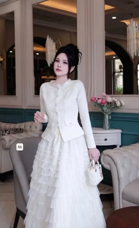 áo dạ chân váy xếp