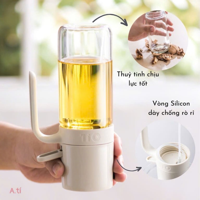 BÌNH THỦY TINH XỊT DẦU ĂN 250ml