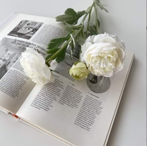 Cành hoa hồng trà 2 bông 1 nụ