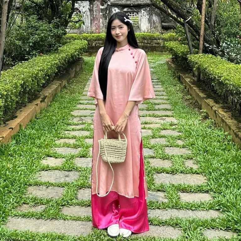 AD HVN Vân Du - hồng