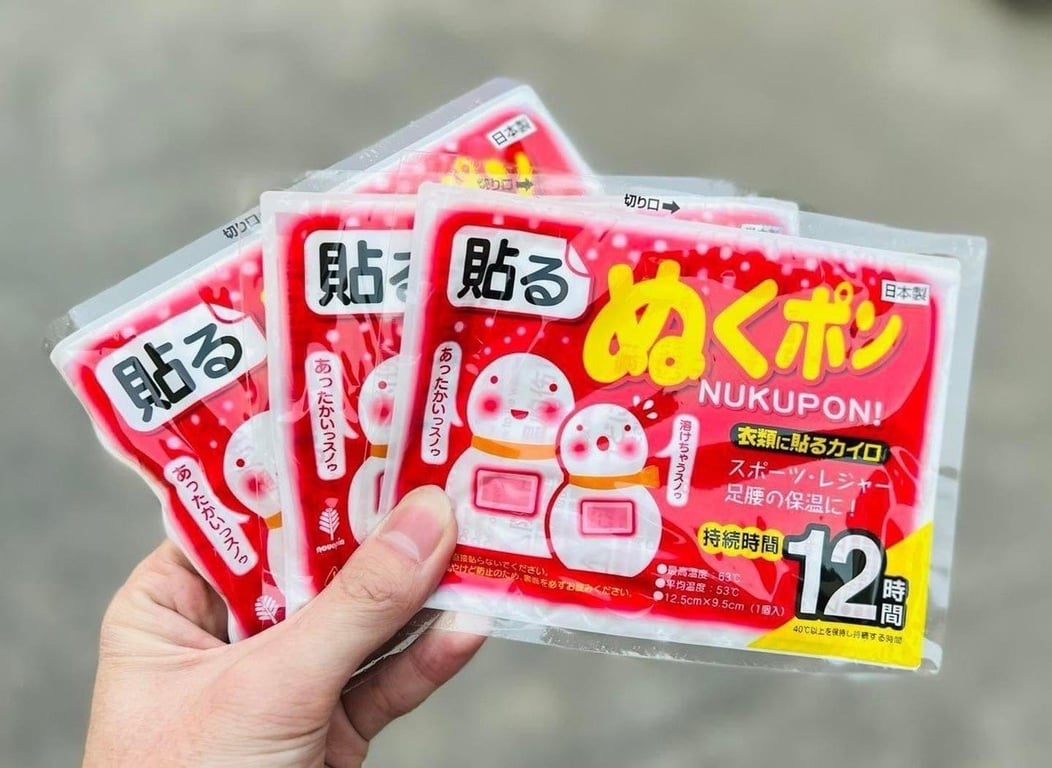 Miếng giữ nhiệt 7h kokubo và 14h Iris Nhật Bản