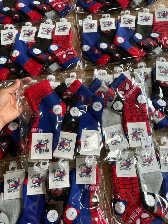 Set 5 Đôi Tất Siêu Nhân Người Nhện Cổ Cao Bé Trai 1- 12 tuổi