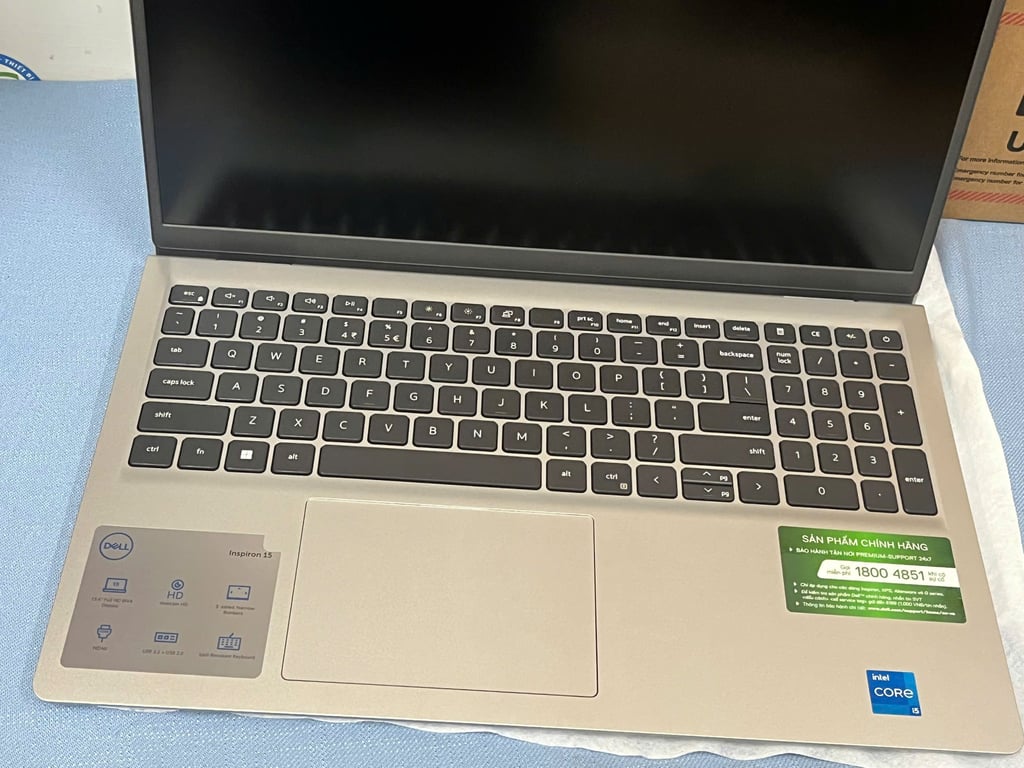 LAPTOP DELL INSPIRON 15 3530 I5-1334U/8GB/ SSD 512GB/ WIN11/ OFFICE HS21/ 1Y/ BẠC/P112F010/N3530- I5U085W11SLU