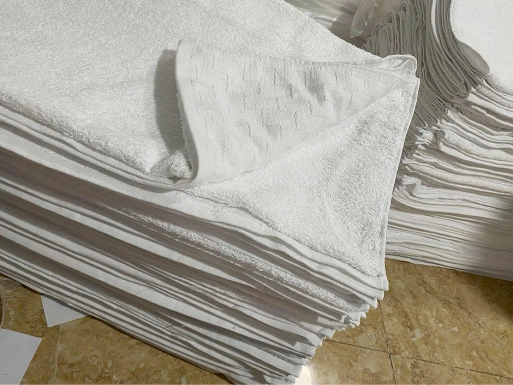 KHĂN TẮM TRẮNG XUÂT NHẬT kích thước 65x140cm nặng tầm 420g