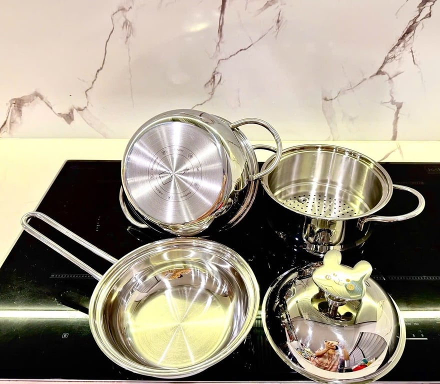 BỘ NỒI FIVESTAR BABY 3 MÓN – 3 LỚP ĐÚC LIỀN NGUYÊN KHỐI INOX 304