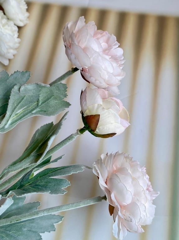 Cành hoa hồng trà 2 bông 1 nụ