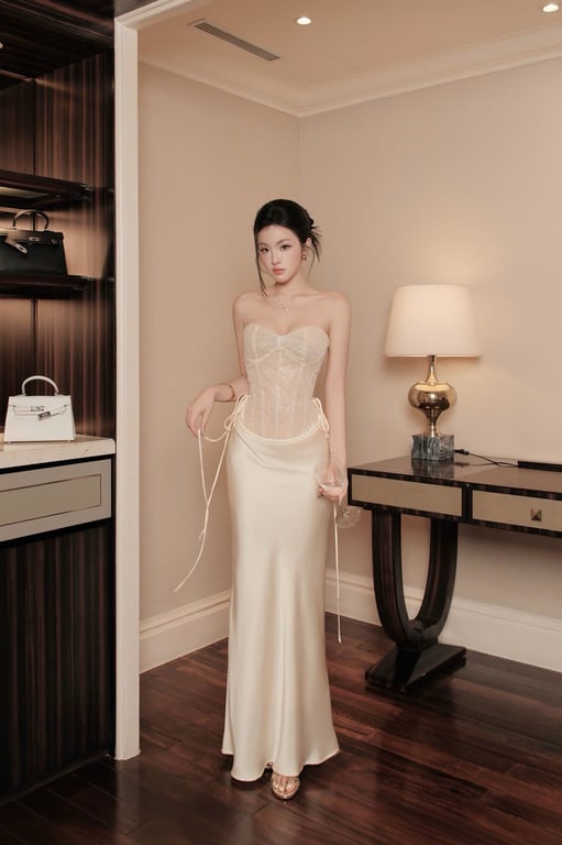 Cúp lụa thiết kế ( size s )