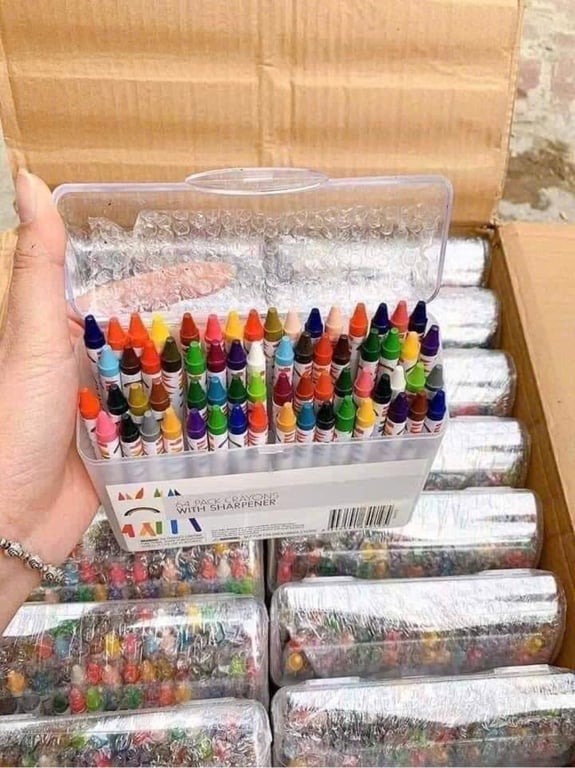 HỘP MÀU 64 CHI TIẾT