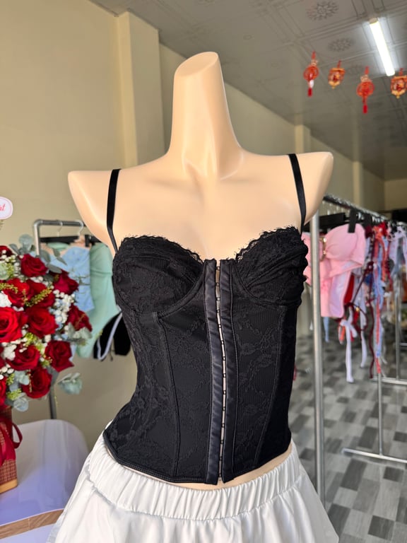 Áo dây ren đen sexy