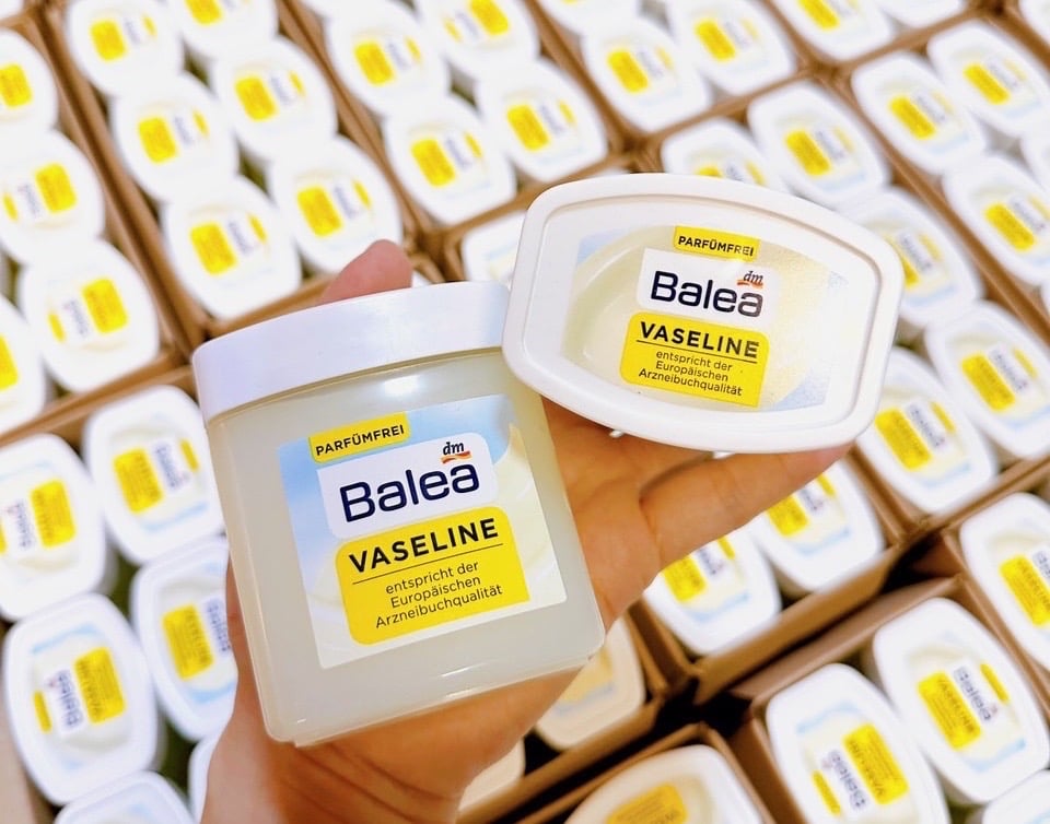 KEM NẺ Vaseline Balea Đức 125ml