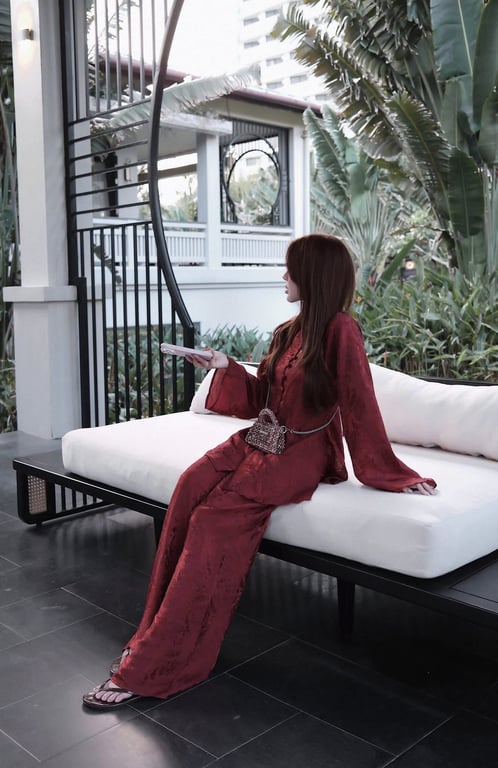 Set pháp phục cúc bọc tơ nhũ - hồng, đỏ