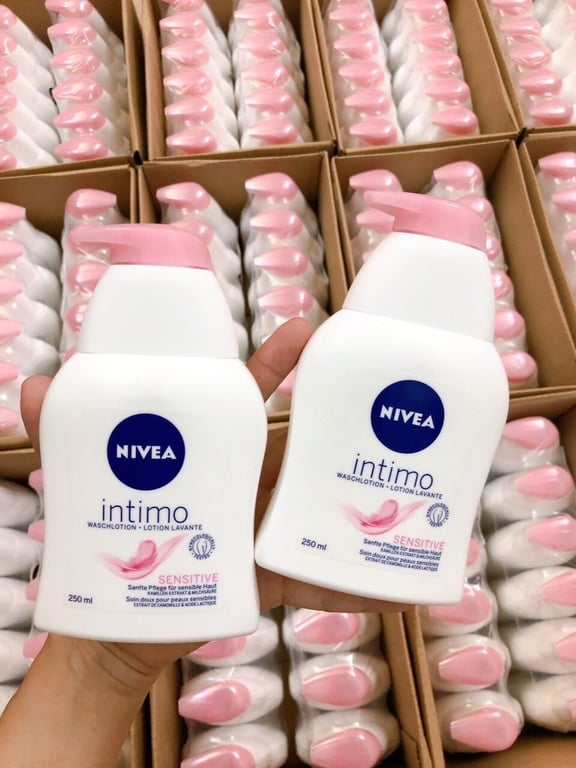 DUNG DỊCH VỆ SINH Phụ nữ NIVEA INTIMO nội địa Đức