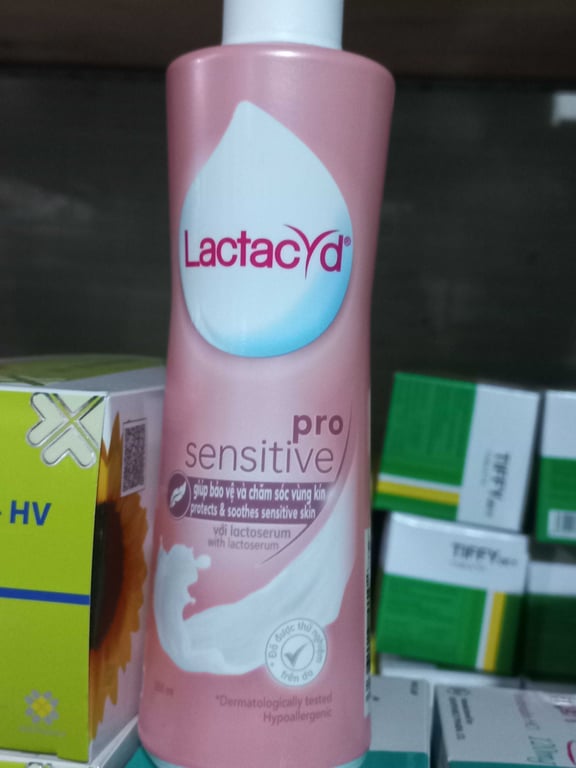 Lactacyd Hồng c/250ml