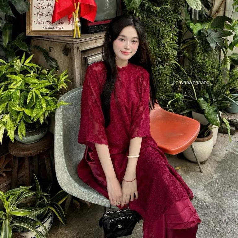 AD HVN Yến Phượng - đỏ
