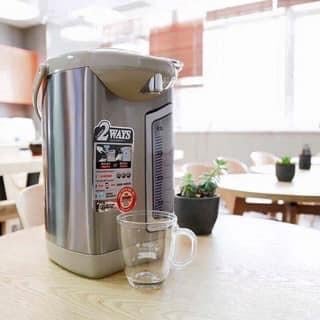 Bình thuỷ điện 5L Lock&Lock EJK583