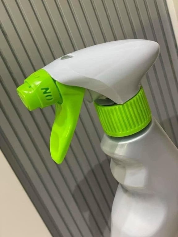 CHAI XỊT ĐA NĂNG DENKMIT MULTI POWER 4 IN 1