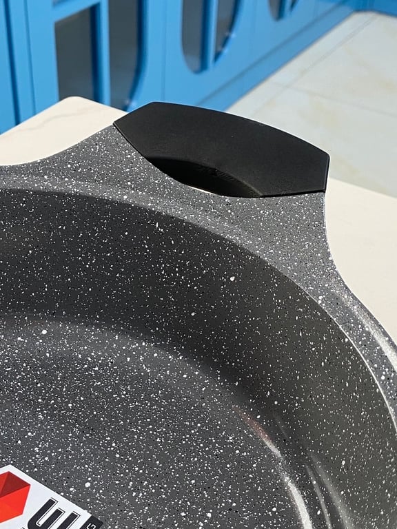 NỒI ĐÁ 7 LỚP STONE 24cm LOCK & LOCK LCA6242D THÀNH THẤP