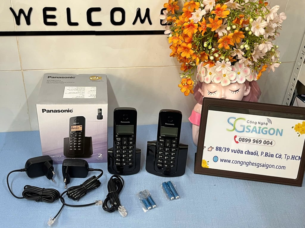 Điện thoại bàn Panasonic KX-TGB112CX