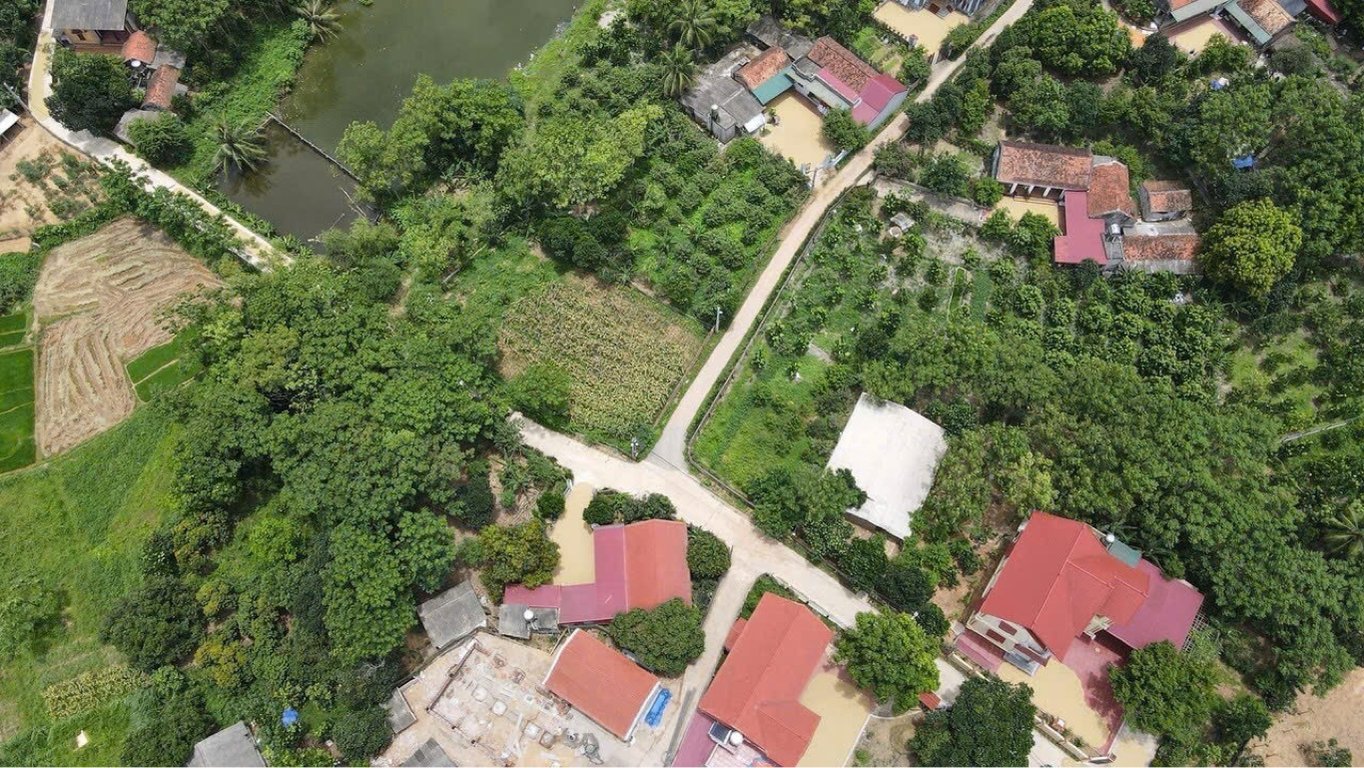 720m2, có 100m2 đất ở, 2 mặt tiền dài 4 mặt thoáng đẹp tại Ba Vì, Hà Nội