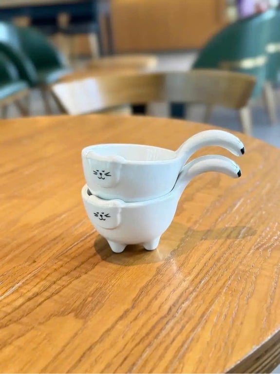 Đĩa đựng nước chấm, đĩa sứ đựng xốt, đĩa chấm mèo meo meo sâu lòng