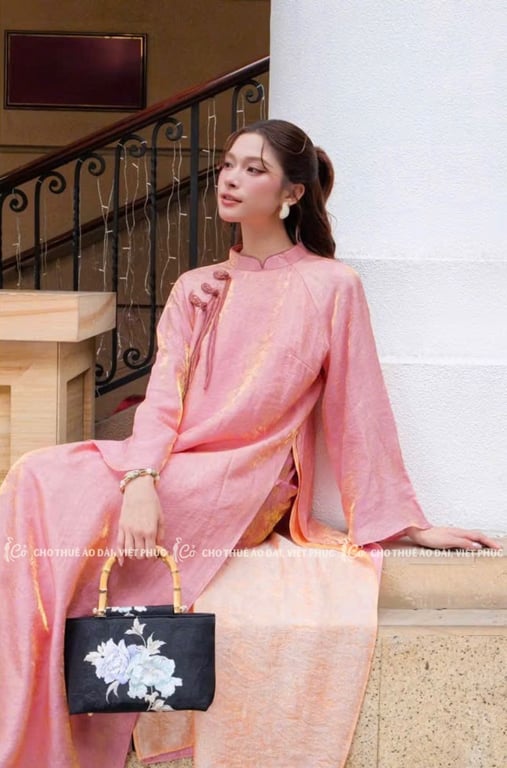 AD 4 tà tằm hồng 3 cúc dây thả (có bigsize)