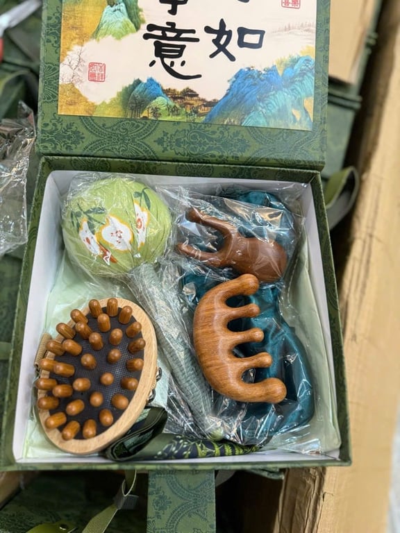 Bộ quà tặng massage gỗ Đông Phương