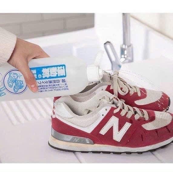 Nước giặt giày cao cấp Kose Nhật