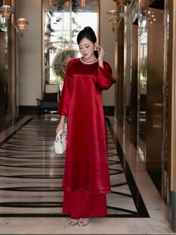 AD lụa cổ tròn viền ngọc đỏ (S->XXL)