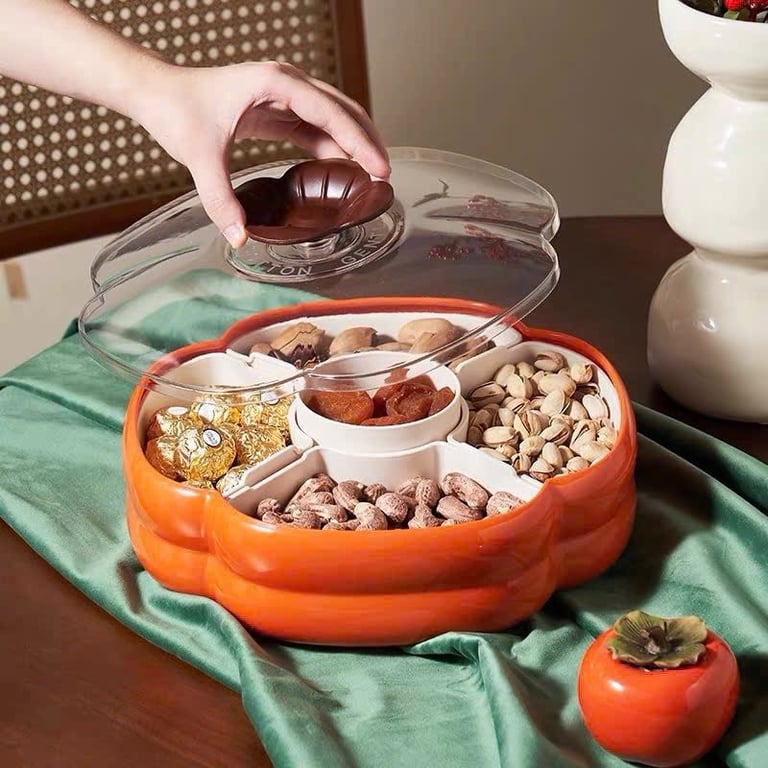 Khay mứt Tết hình quả hồng